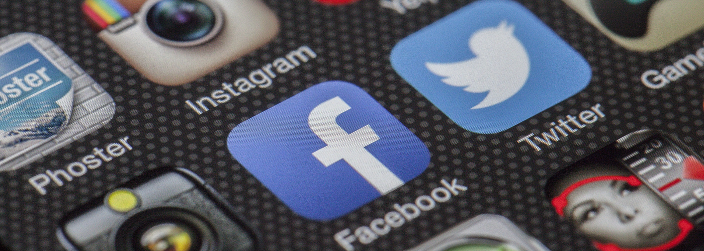 スマートフォンアプリ開発